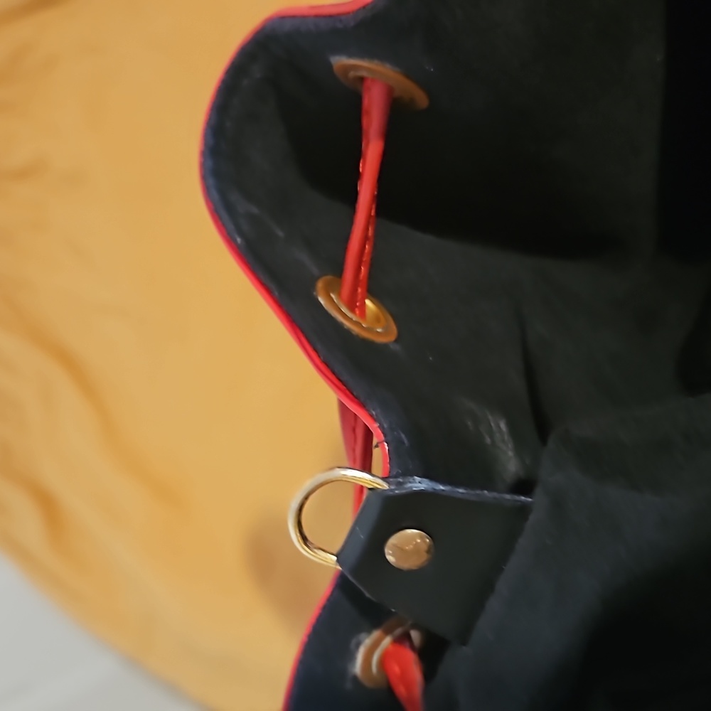 Vintage Louis Vuitton Noe GM in Red Epi Leather with wool dust bag - Picture 11 of 14